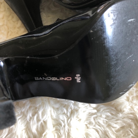 Patent peep toe heels with straps - Picture 4 of 4